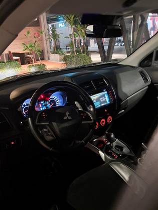 MITSUBISHI ASX 2.0 4X4 AWD 16V GASOLINA 4P AUTOMÁTICO MITSUBISHI ASX 2.0 4X4 AWD 16V GASOLINA 4P AUTOMÁTICO